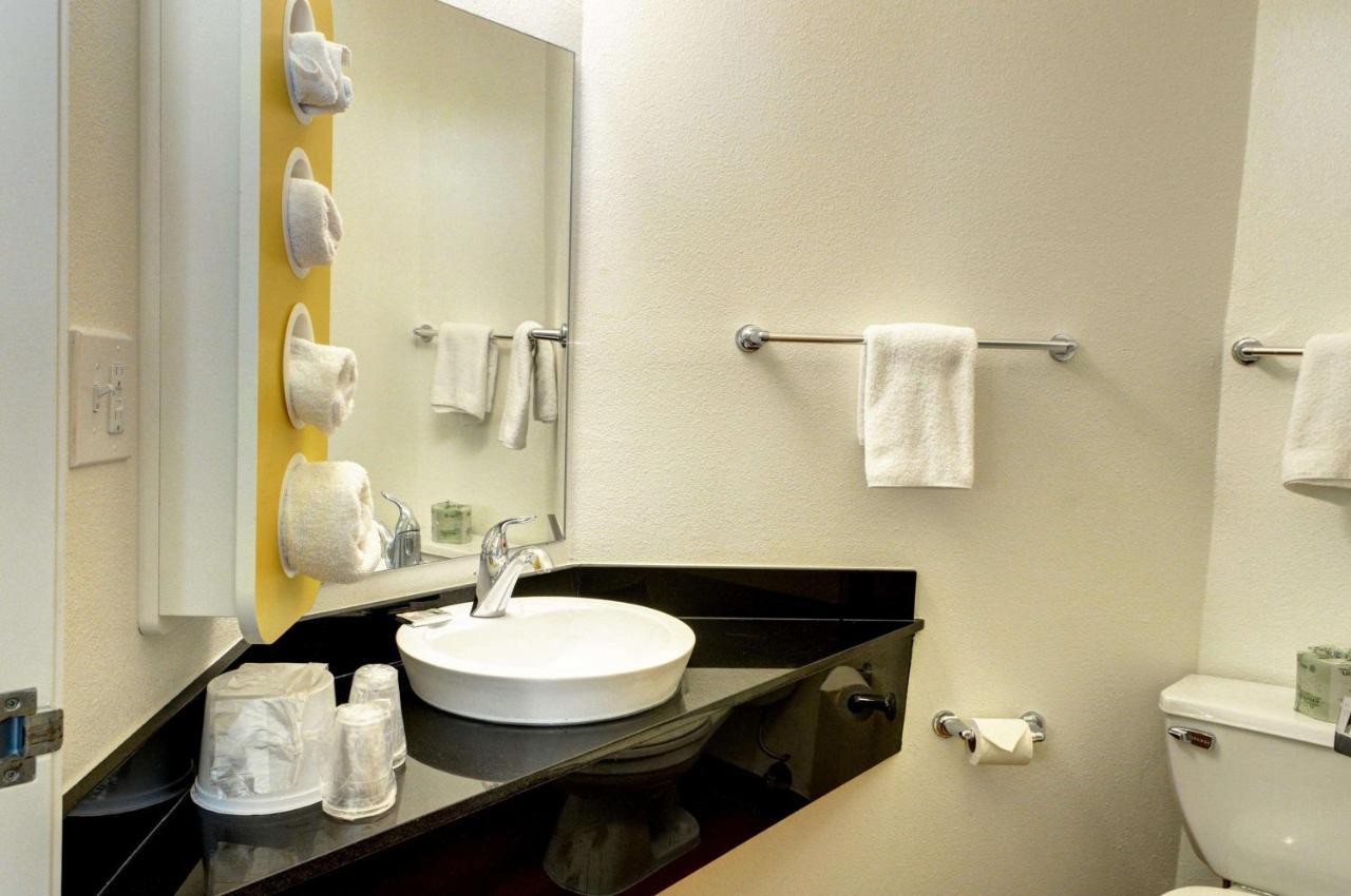 Motel 6-New Orleans, La エクステリア 写真
